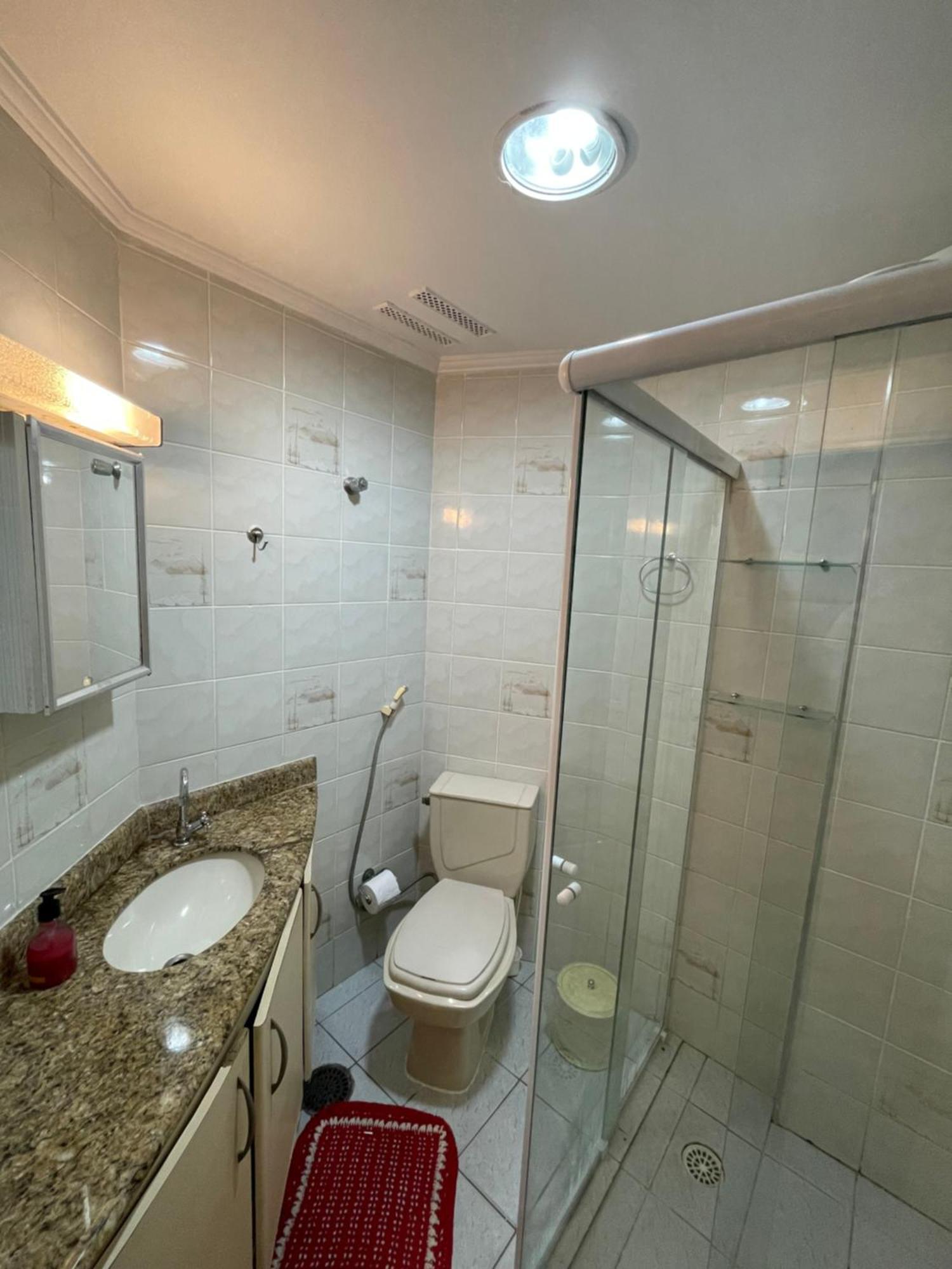Apto Com Piscina 2 Quadras Da Praia グァルジャー エクステリア 写真